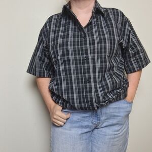 Beverly Hills Polo Club Men's Black and White Plaid Short Sleeve Button Up Shirt